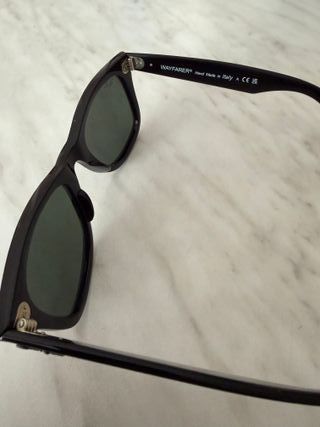 Occhiali da sole Ray-Ban Wayfarer neri
