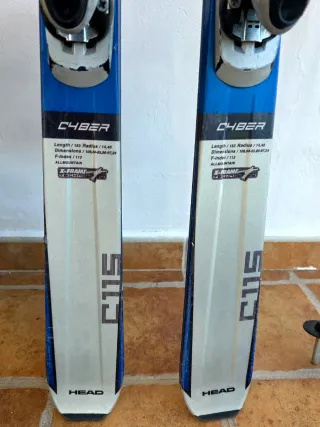 Esquís Head 163 cm + Bastones