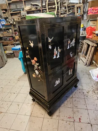 Antica credenza cinese lacca giada