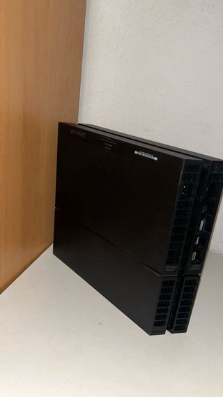 PS4 500GB + Mando Nuevo + HDMI 3m