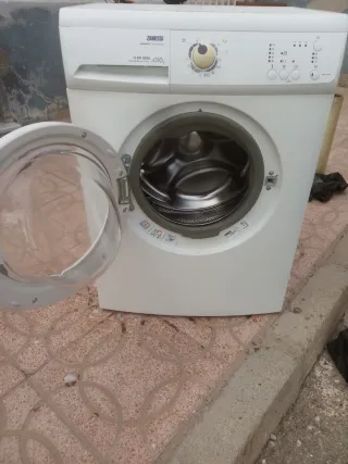 Lavadora Zanussi PLUKI 593D