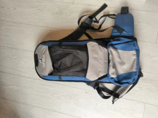 Regalo Mochila Deuter trekking azul y gris