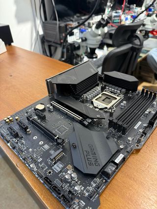 Placa Base MSI MPG Z490 Gaming Plus