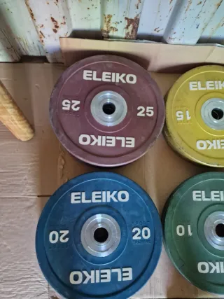 Set discos Eleiko,y barra xf 15kg negociables