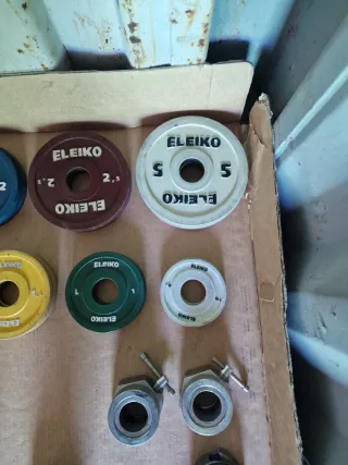 Set discos Eleiko,y barra xf 15kg negociables