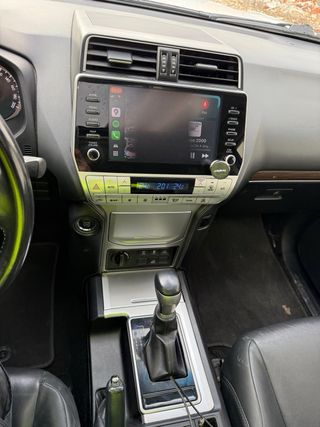 Toyota Land Cruiser 150 2022