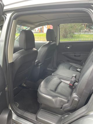Nissan Qashqai+2 2011