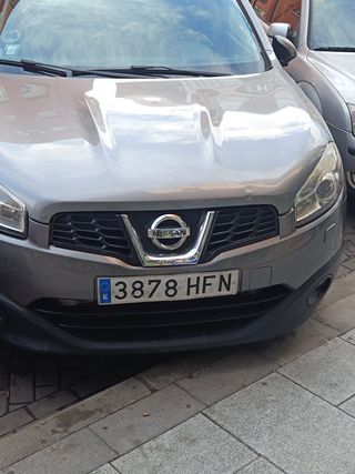 Nissan Qashqai+2 2011