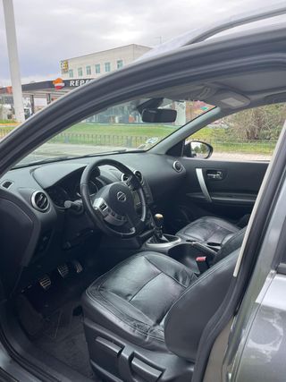 Nissan Qashqai+2 2011