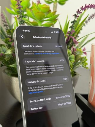 iPhone 16 Pro Max - Blanco de 256gb.