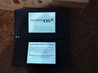 Nintendo DSi Blu