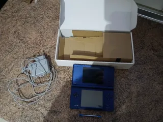 Nintendo DSi Blu