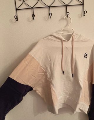 Sudadera corta bloques de color