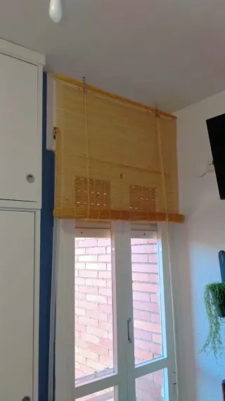 Cortina de mimbre y madera