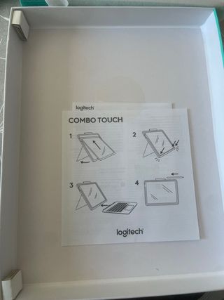 Funda Teclado Logitech Combo Touch iPad 10ª Gen