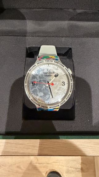 Reloj Swatch X Bape. Nuevo a estrenar.