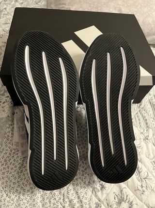 Zapatillas Adidas Hombre LIGHTSHIFT Talla 44.5