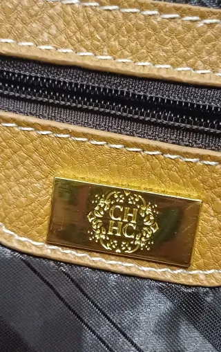 Bolso estilo Carolina Herrera marrón