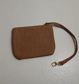 Bolso estilo Carolina Herrera marrón