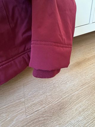 Abrigo Hollister con borrego