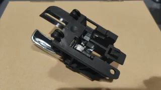 Tirador Puerta Qashqai J10 2007-2009