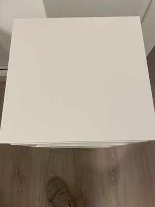 Tavolino bianco di Ikea