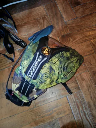 Máscara Camuflada proto com ventilação