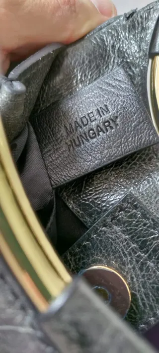 Borsa Pollini Pelle Nera Dettagli Oro