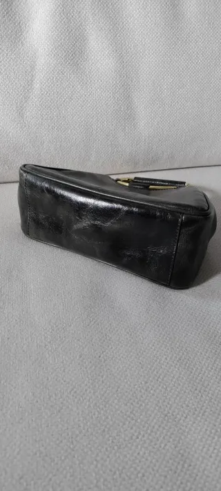 Borsa Pollini Pelle Nera Dettagli Oro