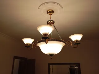 Lámpara de techo vintage dorada y verde