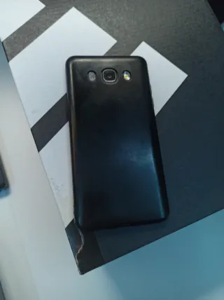Samsung J5/6 Negro
