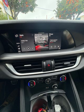 Alfa Romeo Stelvio 2022