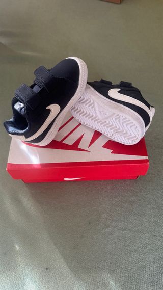 Zapatillas Nike Bebé
