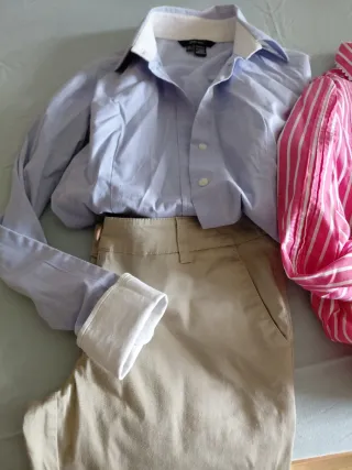 Lote Ropa: Camisa Azul y Blusa Rosa