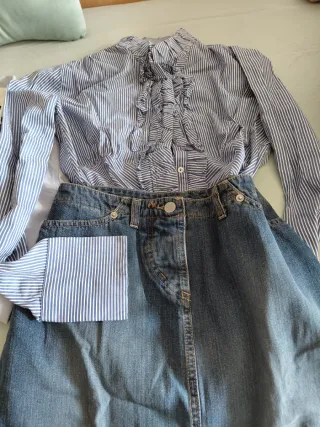 Lote Ropa: Camisa Azul y Blusa Rosa