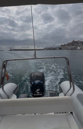 SUPRA 7.49m Motorboat / RIB