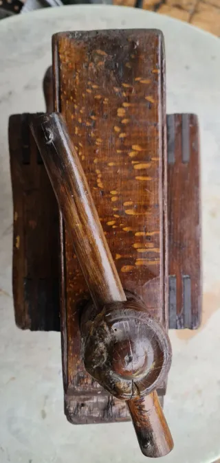 Sargento carpintero antiguo madera