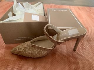 Tacones Dolce Vita Beige