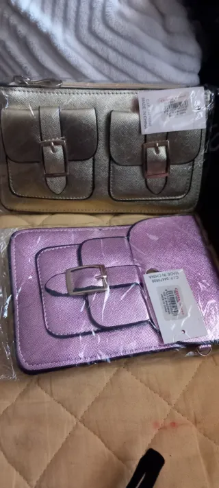 Bolso pequeño rosa y dorado