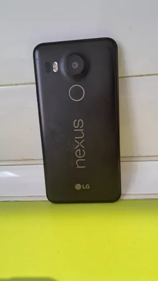 LG Nexus 5X Negro