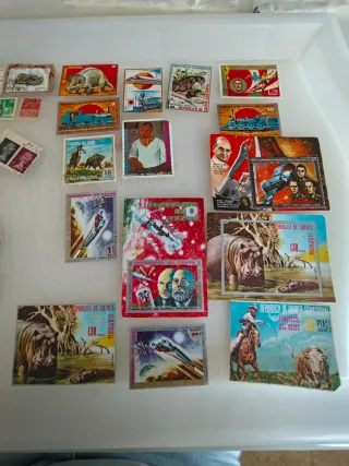 Espero a vuestras ofertas Lote de 5 sellos de Guin