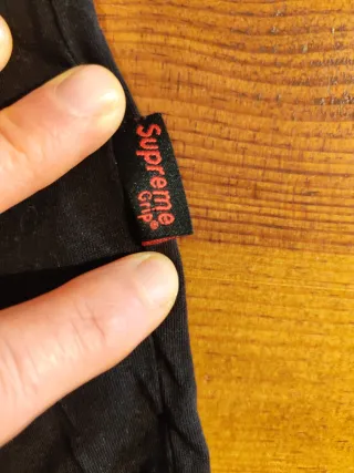 Camiseta Supreme Negra