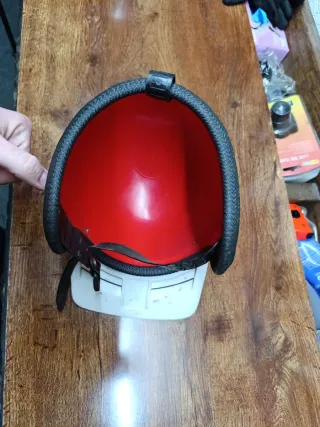 Casco infantil Injusa rojo