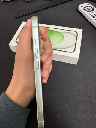 iPhone 15 Verde 128GB
