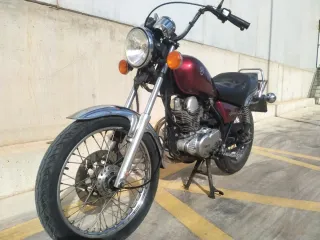 Yamaha SR 250 Special
