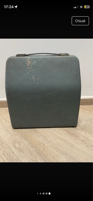 Macchina da scrivere portatile antares