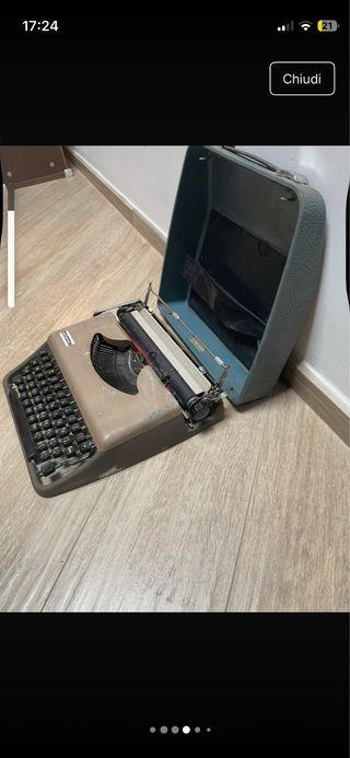 Macchina da scrivere portatile antares