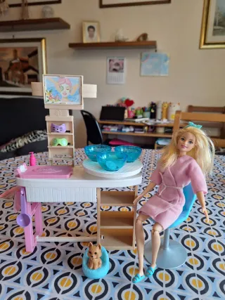 Playset Barbie Spa con Bambola e Accessori