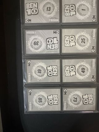 Album Ben 10 + set figurine completo