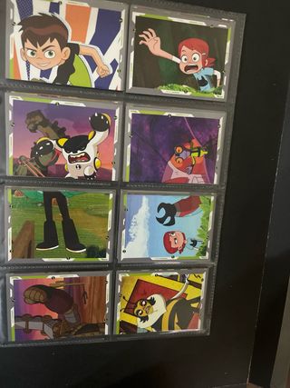 Album Ben 10 + set figurine completo